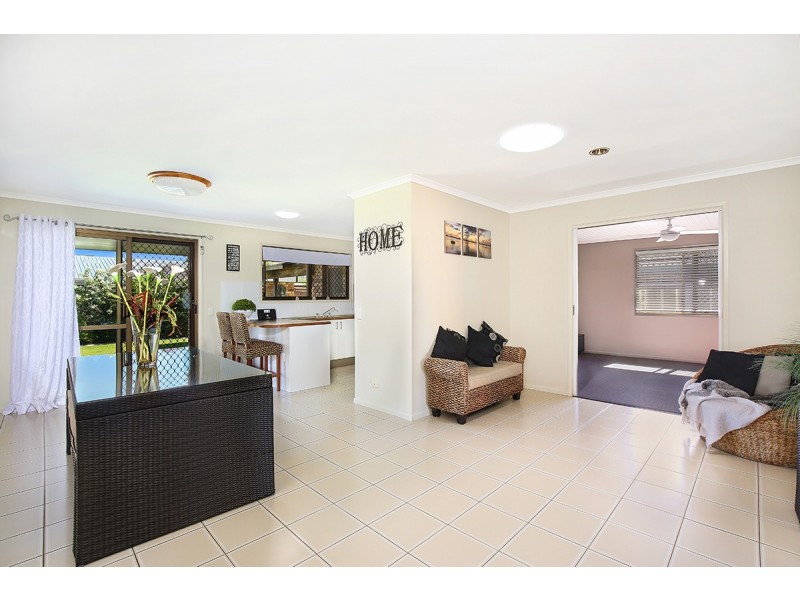 86 Wavell Ave, Golden Beach QLD 4551