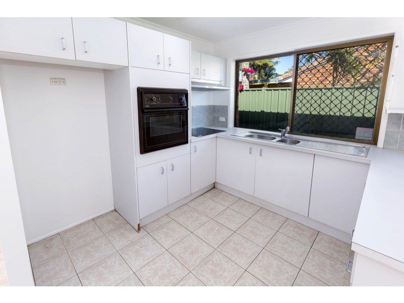 5 Dahlia St, Bokarina QLD 4575