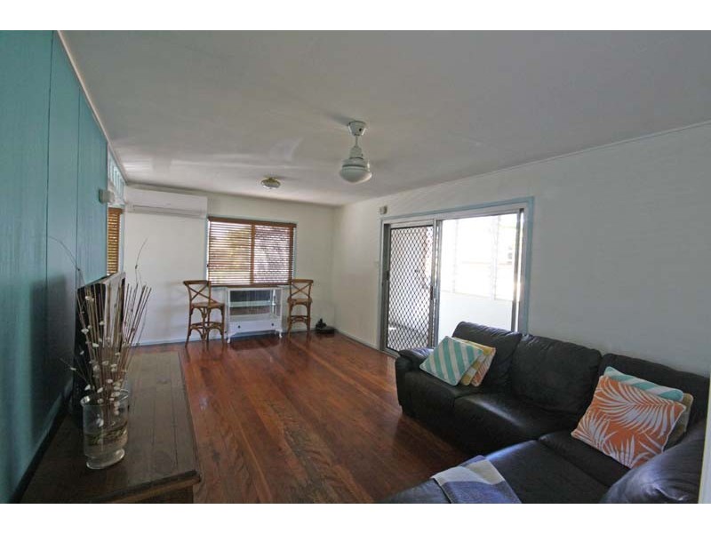 18 Monash Street, Golden Beach QLD 4551