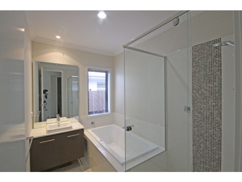 10 Teal Street, Caloundra West QLD 4551