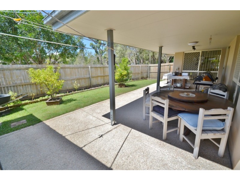 13 Parkside Drive, Beerwah QLD 4519