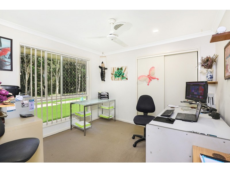 13 Parkside Drive, Beerwah QLD 4519