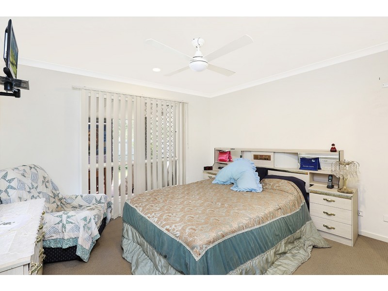 13 Parkside Drive, Beerwah QLD 4519