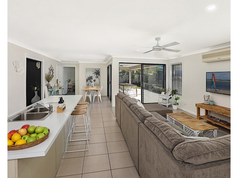 12 Silkpod Street, Meridan Plains QLD 4551