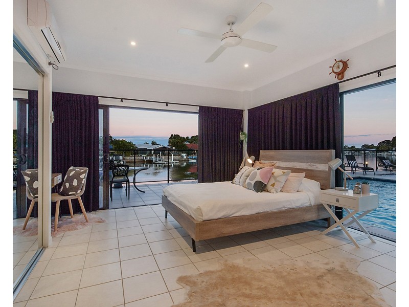 24 Reliance Place, Pelican Waters QLD 4551