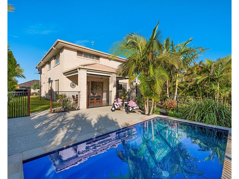 13 Rutherford Pl, Pelican Waters QLD 4551