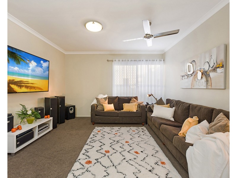 13 Rutherford Pl, Pelican Waters QLD 4551