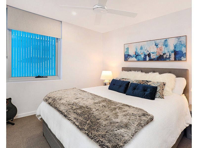 204/29 Canberra Terrace, Kings Beach QLD 4551