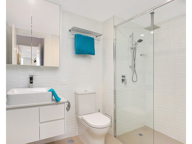 204/29 Canberra Terrace, Kings Beach QLD 4551