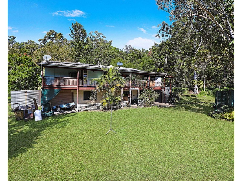 79 Whites Road, Landsborough QLD 4550