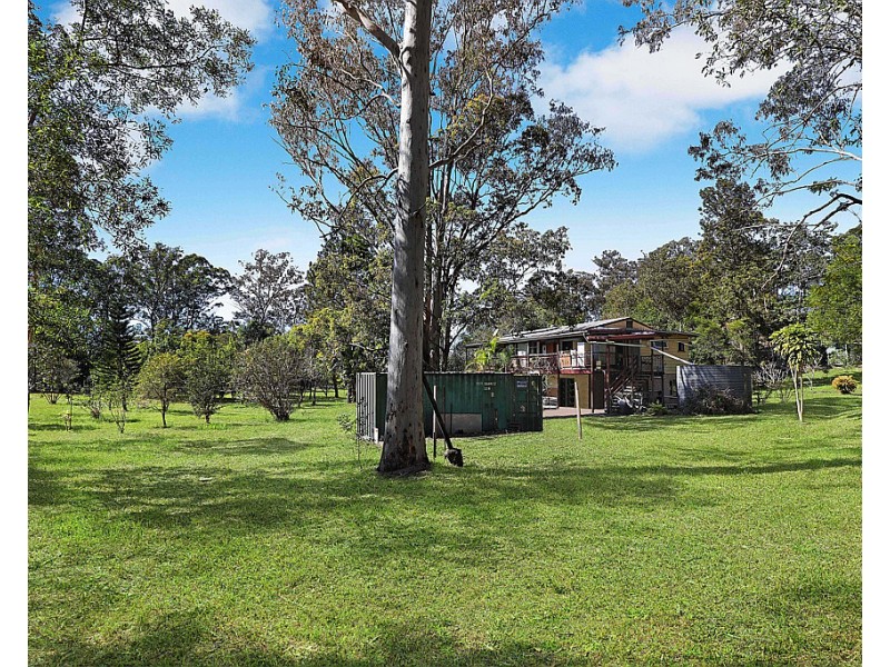 79 Whites Road, Landsborough QLD 4550