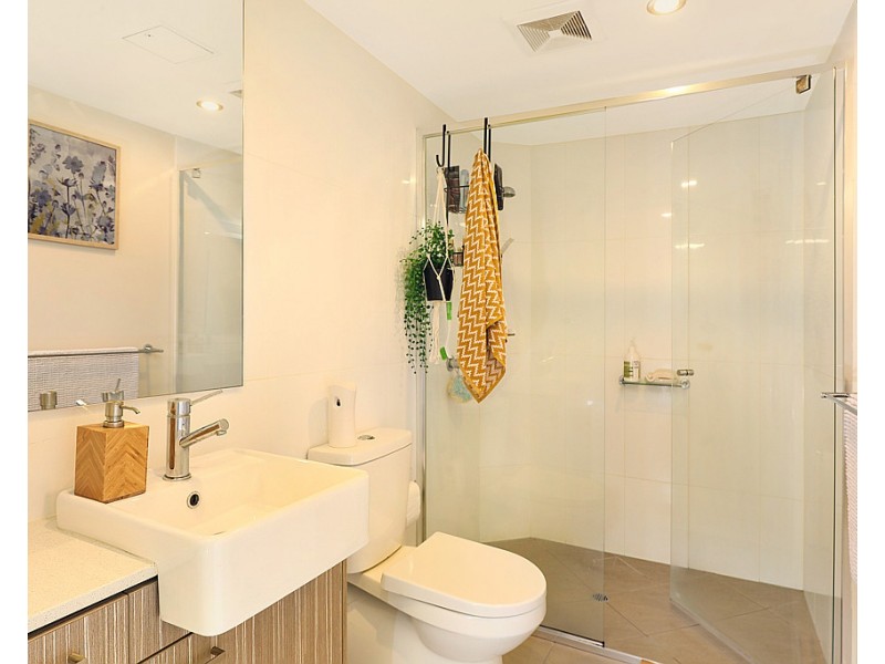 3212/3 Emporio Place, Maroochydore QLD 4558