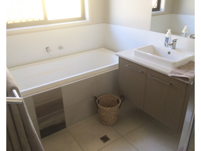 12 Osage Street, Caloundra West QLD 4551