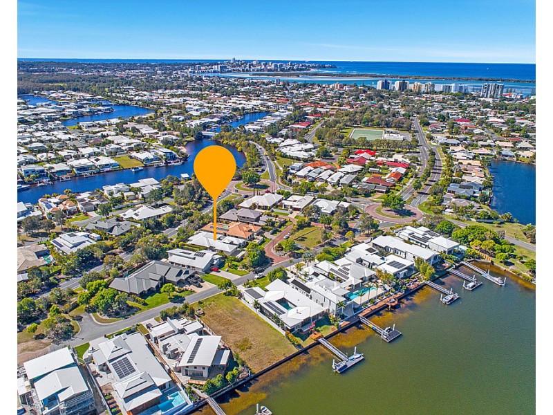 12 Sea Glint Place, Pelican Waters QLD 4551