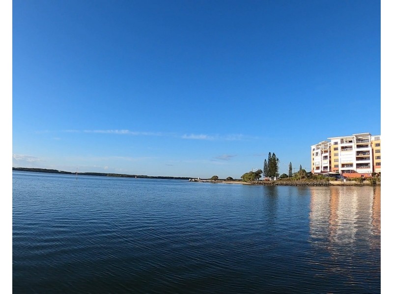 11/1 Raleigh Street, Golden Beach QLD 4551