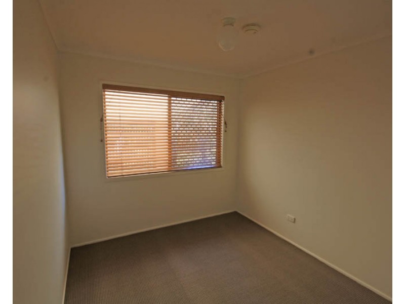 1/2 Gamban Esp, Currimundi QLD 4551