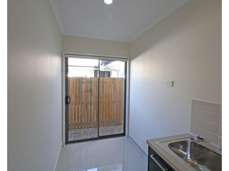 5 Mantis Crescent, Caloundra West QLD 4551