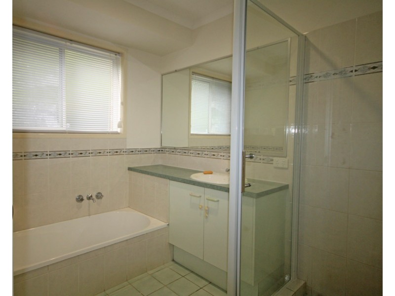 1/6 Gidgee Court, Caloundra West QLD 4551
