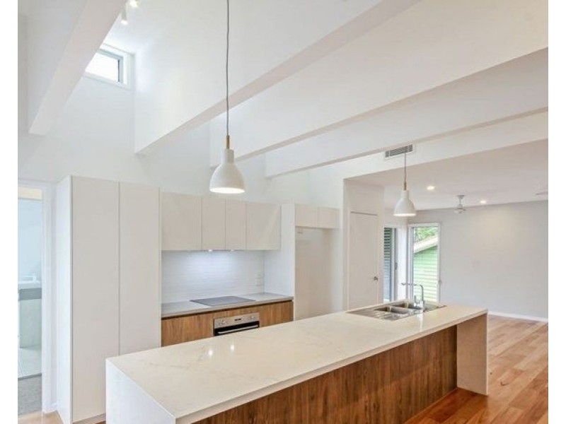 2/4 Ballinger Court, Buderim QLD 4556