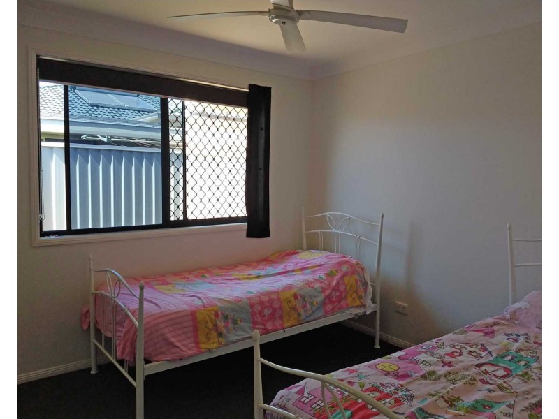 10 Primrose Pl, Little Mountain QLD 4551