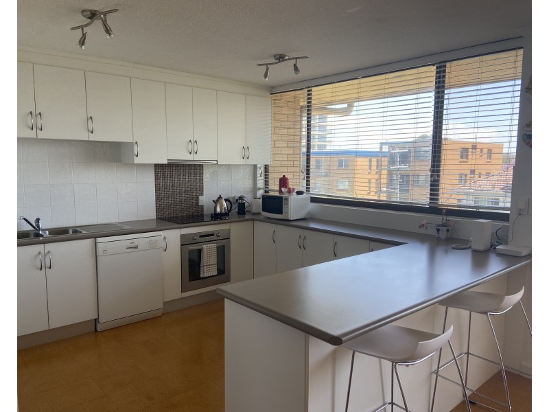 14/32 Esplanade Bulcock Beach, Caloundra QLD 4551
