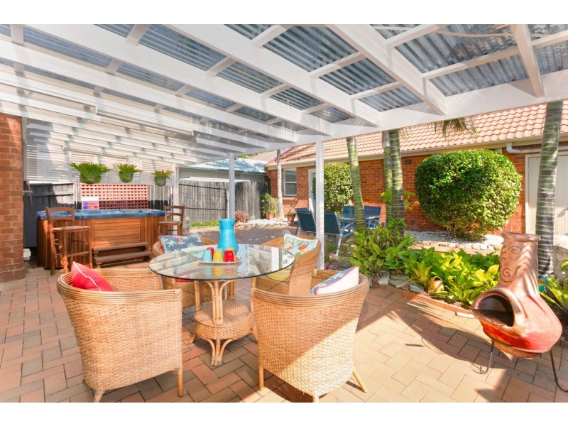 19 Kooloora Avenue, Freshwater NSW 2096