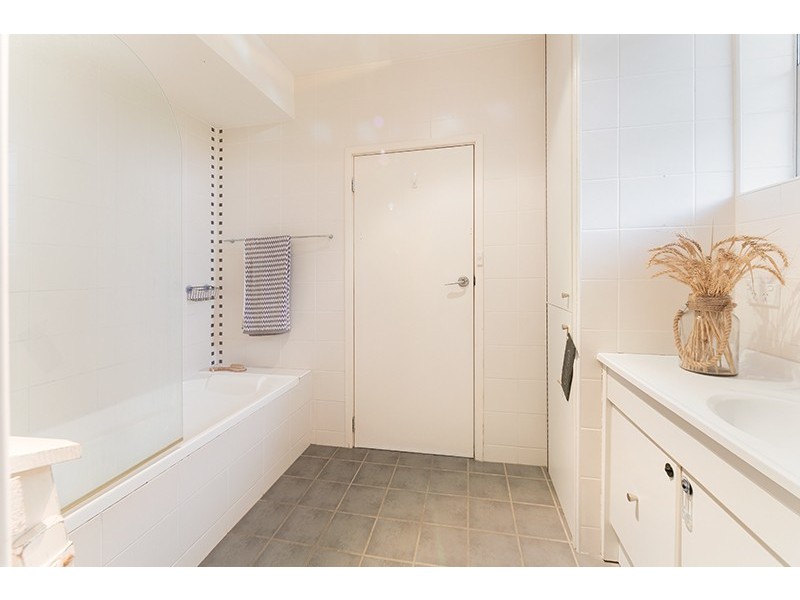 6/127 Queenscliff Road, Queenscliff NSW 2096