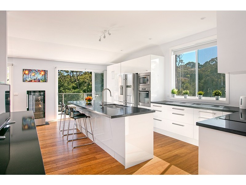 32 Greystoke Street, Wheeler Heights NSW 2097