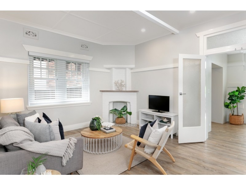 2/33 The Crescent, Manly NSW 2095