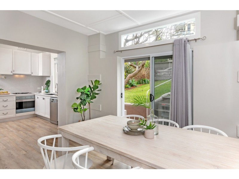 2/33 The Crescent, Manly NSW 2095