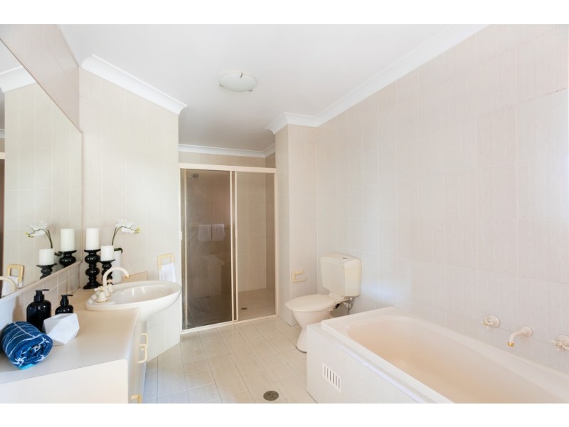 12/74 Howard Avenue, Dee Why NSW 2099