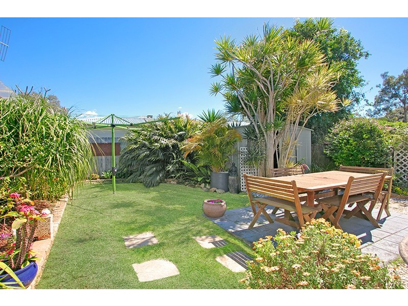 24 Collins Street, North Narrabeen NSW 2101