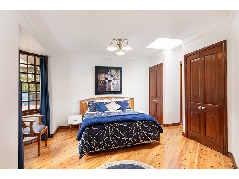 18 Wareham Crescent, Frenchs Forest NSW 2086