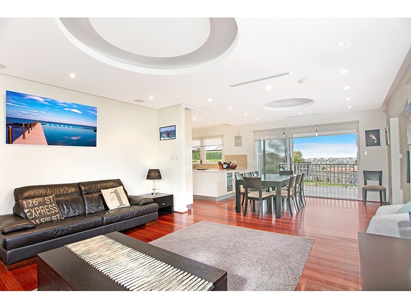 61 Peacock Street, Seaforth NSW 2092