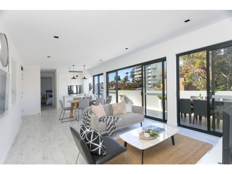 16/62-64 Pittwater Road, Manly NSW 2095