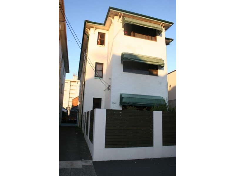 2/104 Pittwater Road, Manly NSW 2095