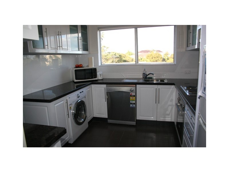 11/108-110 Queenscliff Road, Queenscliff NSW 2096