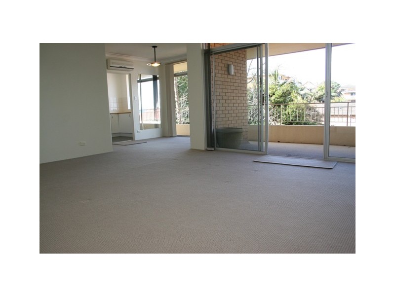 13/28 Lauderdale Avenue, Fairlight NSW 2094