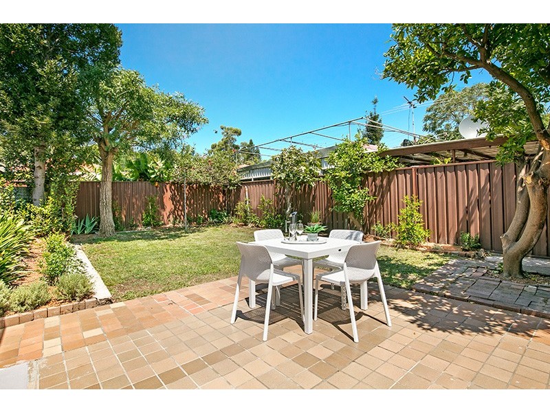 9 Earle Avenue, Ashfield NSW 2131