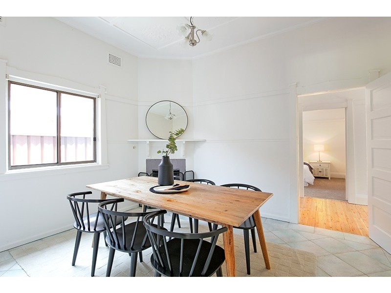 9 Earle Avenue, Ashfield NSW 2131