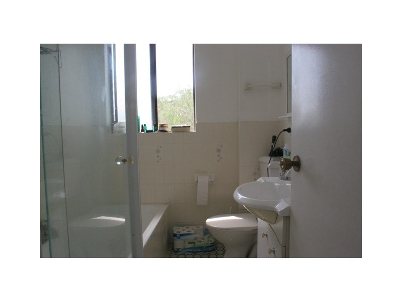 13/94  Pacific Parade, Dee Why NSW 2099