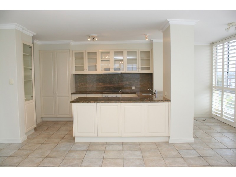 2/27 Bridge Road, Queenscliff NSW 2096