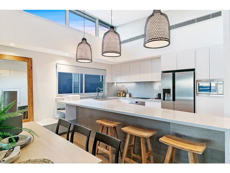 14 Spring Cove Avenue, Manly NSW 2095