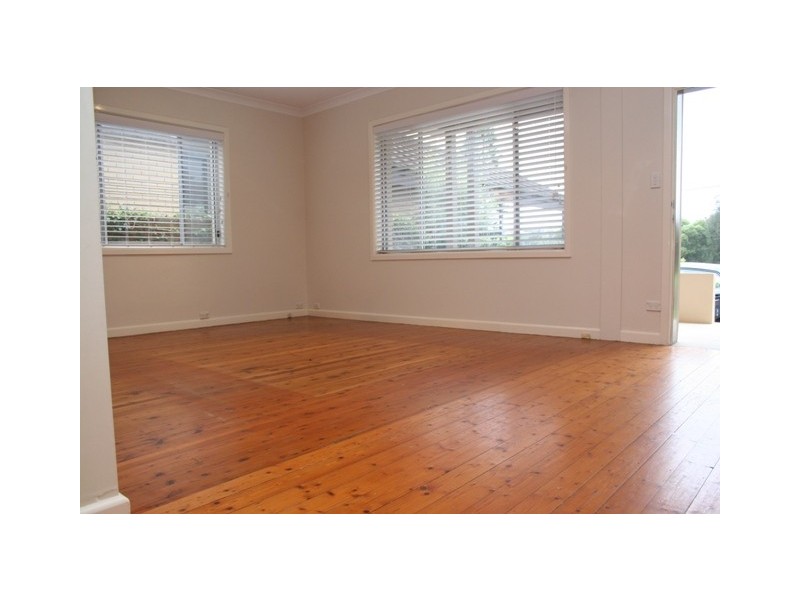 96 Abbott Road, North Curl Curl NSW 2099