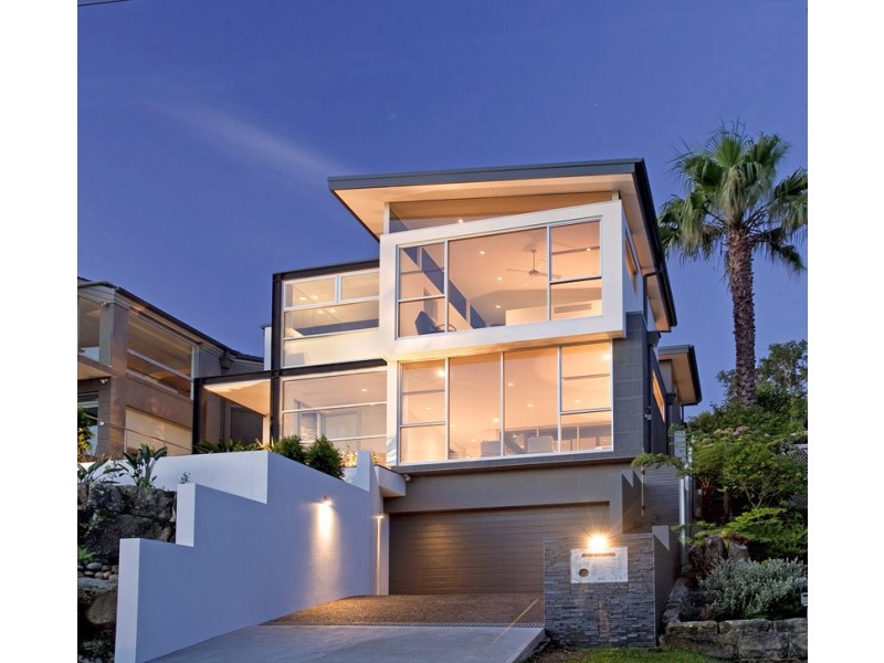 22 Bellevue Parade, North Curl Curl NSW 2099