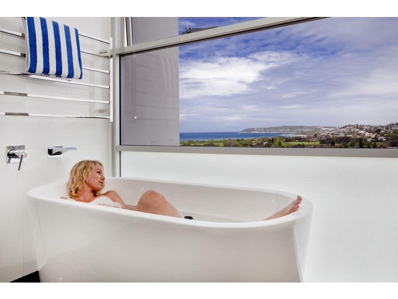22 Bellevue Parade, North Curl Curl NSW 2099