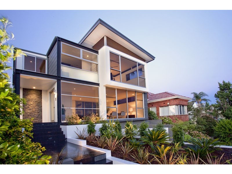 22 Bellevue Parade, North Curl Curl NSW 2099