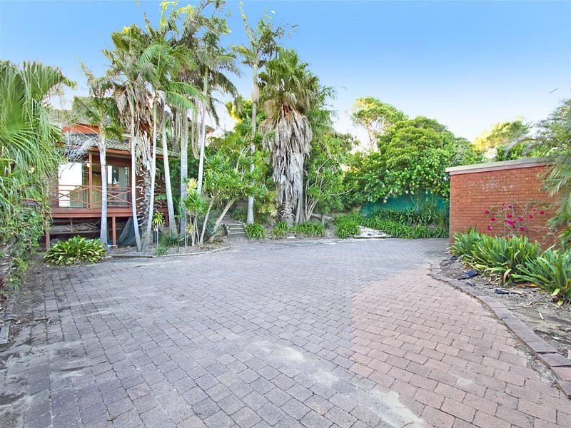53a Wheeler Parade, Dee Why NSW 2099