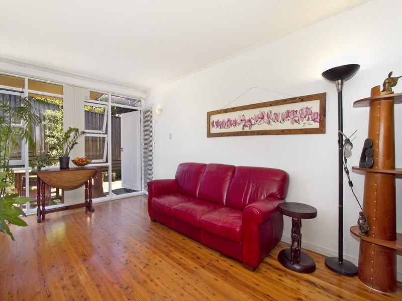 2/104 Soldiers Avenue, Freshwater NSW 2096