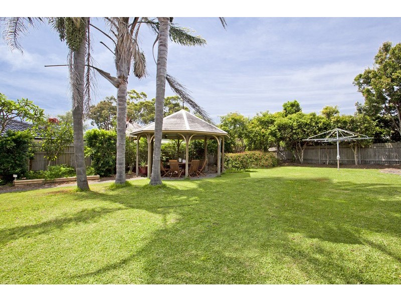 24 Bennett Street, Curl Curl NSW 2096